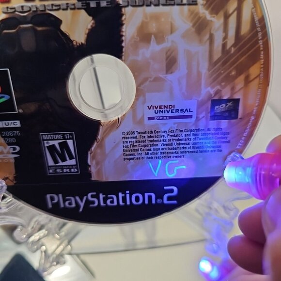 Predator Concrete Jungle (Sony PlayStation 2) PS2 Manuals(2) CIB RARE Game EN/FR - Picture 5 of 12